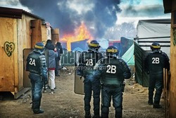 Nielegalny oboz imigrantów w Calais