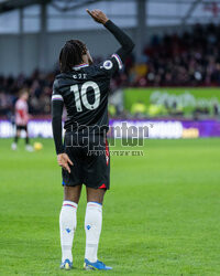 Brentford FC v Crystal Palace - Premier League