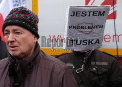 Protest Wolnych Polaków przed Trybunałem Konstytucyjnym