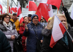 Protest Wolnych Polaków przed Trybunałem Konstytucyjnym