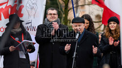 Protest Wolnych Polaków przed Trybunałem Konstytucyjnym