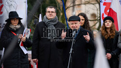 Protest Wolnych Polaków przed Trybunałem Konstytucyjnym