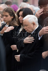 Jarosław Kaczyński na odsłonięciu tablicy Lecha Kaczyńskiego w IPN w Gdańsku