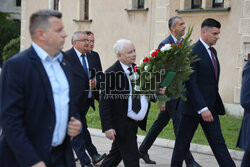 Miesięcznica pogrzebu pary prezydenckiej