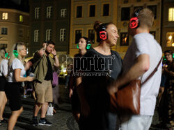 Urodzinowe silent disco na Rynku Starego Miasta