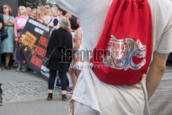 Protest Piekło kobiet trwa ! w Gdyni