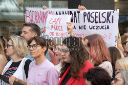 Protest Piekło kobiet trwa ! w Gdyni