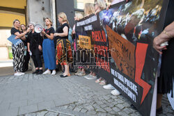 Protest Piekło kobiet trwa ! w Gdyni