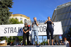 Demonstracja "Aborcja! Tak!" przed Sejmem