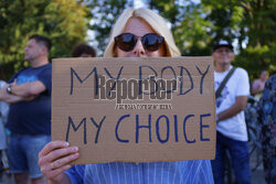 Demonstracja "Aborcja! Tak!" przed Sejmem