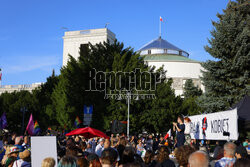 Demonstracja "Aborcja! Tak!" przed Sejmem