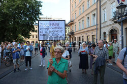 Protest  "Stop obrażaniu chrześcijan".