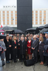 Konferencja Jarosława Kaczyńskiego na Placu Piłsudskiego