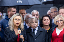 Konferencja Jarosława Kaczyńskiego na Placu Piłsudskiego