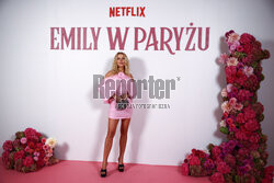 Event z okazji finału 4. sezonu "Emily w Paryżu"