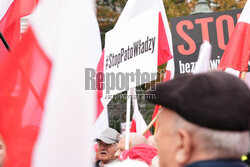 Protest PiS przed Ministerstwem Sprawiedliwości