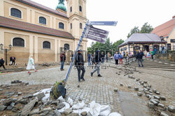 Miasta po przejściu fali powodziowej