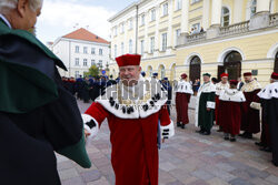 Uczelnie inaugurują nowy rok akademicki