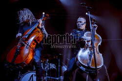 Apocalyptica Plays Metallica w Progresji