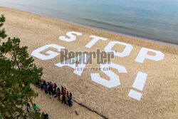 STOP GAS! happening aktywistów Greenpeace w Gdańsku