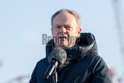 Donald Tusk w Porcie Gdańsk