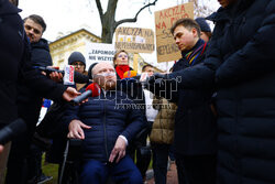 Protest w sprawie ustawy o asystencji osobistej dla OzN