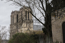 Katedra Notre-Dame w Paryzu przed otwarciem