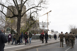 Katedra Notre-Dame w Paryzu przed otwarciem