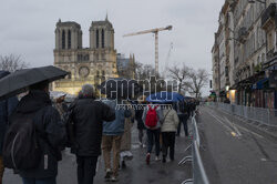 Katedra Notre-Dame w Paryzu przed otwarciem